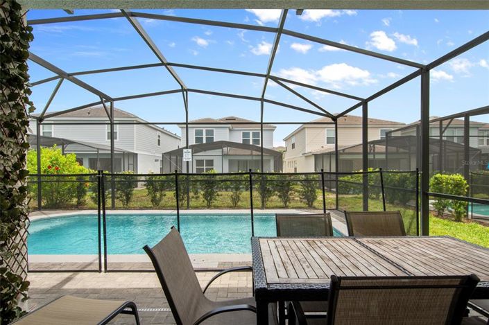 Image No.50-5 Bed House for sale