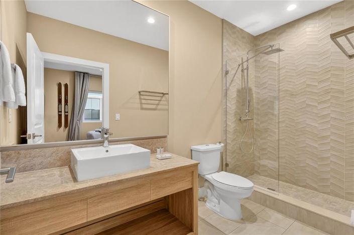 Image No.23-4 Bed Townhouse for sale