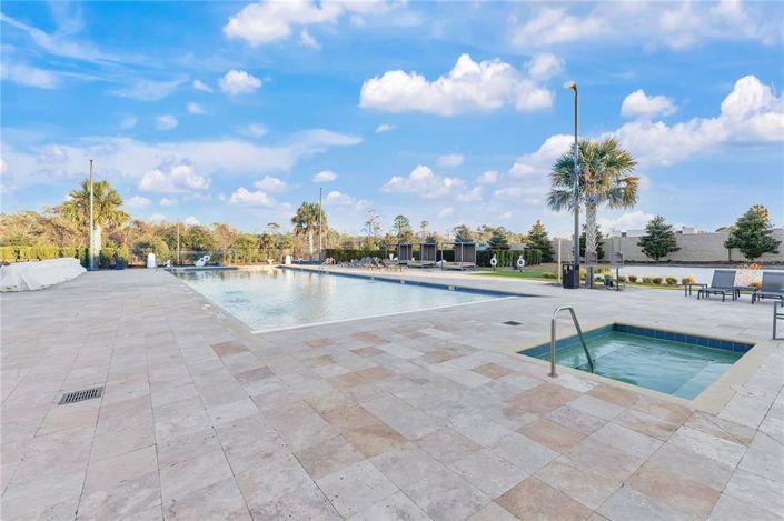 Image No.47-4 Bed Townhouse for sale