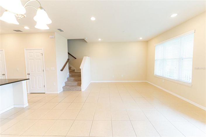 Image No.4-3 Bed Townhouse for sale