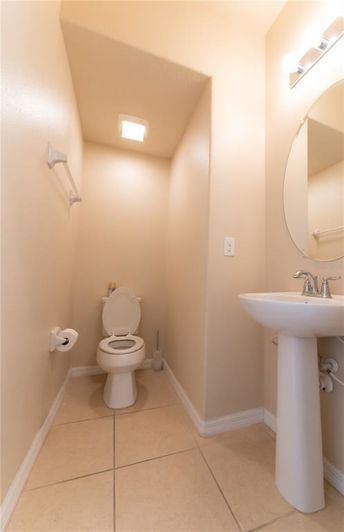 Image No.9-3 Bed Townhouse for sale