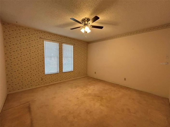 Image No.19-3 Bed House for sale