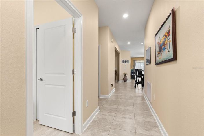 Image No.5-2 Bed Villa for sale