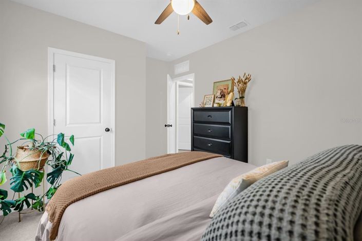 Image No.14-3 Bed House for sale