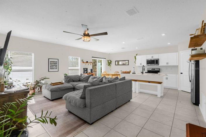 Image No.2-3 Bed House for sale