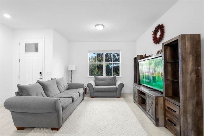 Image No.10-3 Bed Townhouse for sale