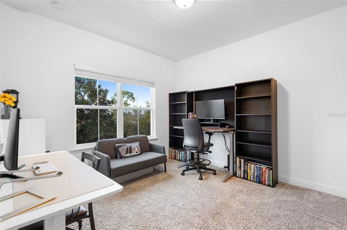 Image No.20-3 Bed Townhouse for sale