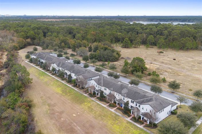 Image No.24-3 Bed Townhouse for sale