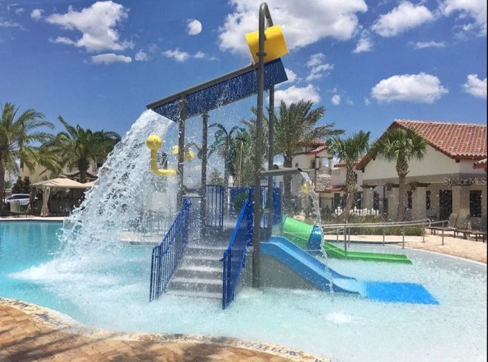 Image No.28-3 Bed Townhouse for sale