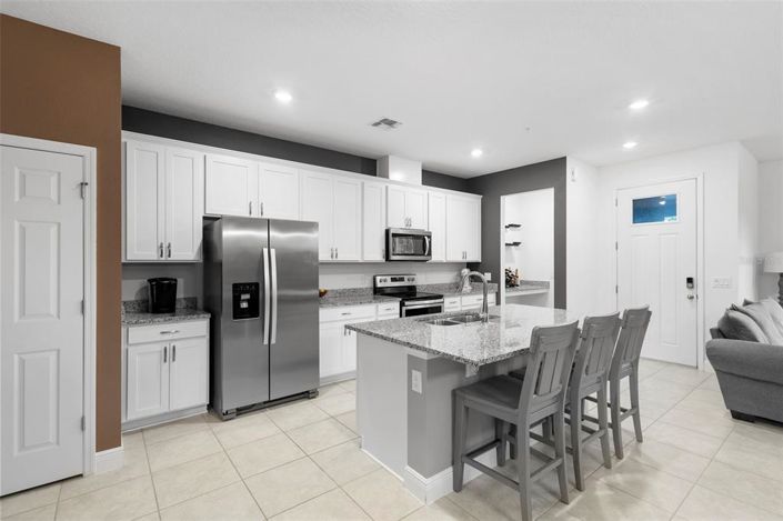 Image No.3-3 Bed Townhouse for sale