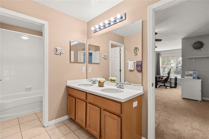 Image No.22-5 Bed House for sale