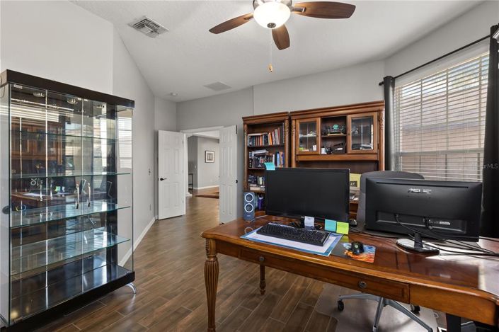 Image No.34-5 Bed House for sale