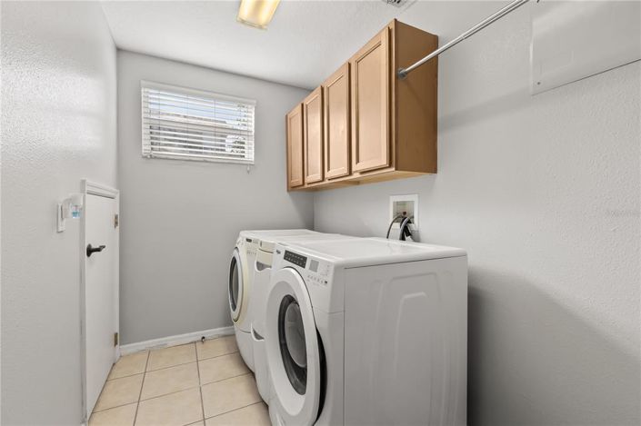 Image No.35-5 Bed House for sale