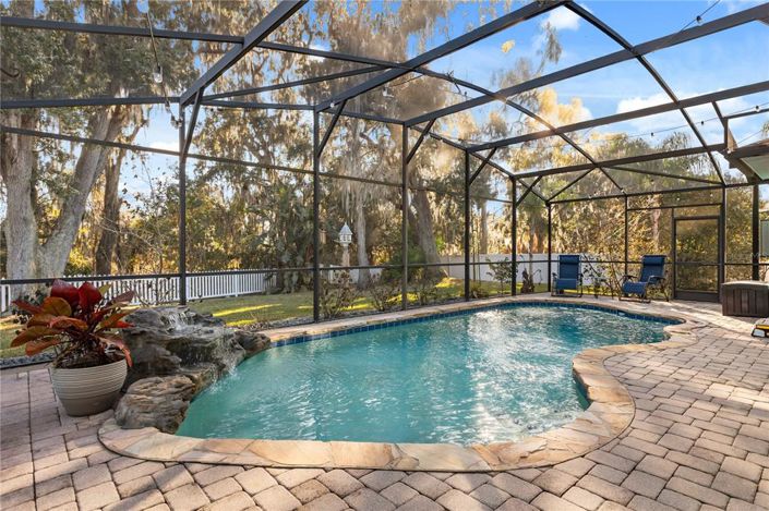 Image No.37-5 Bed House for sale