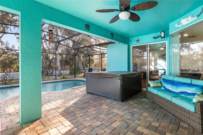 Image No.38-5 Bed House for sale