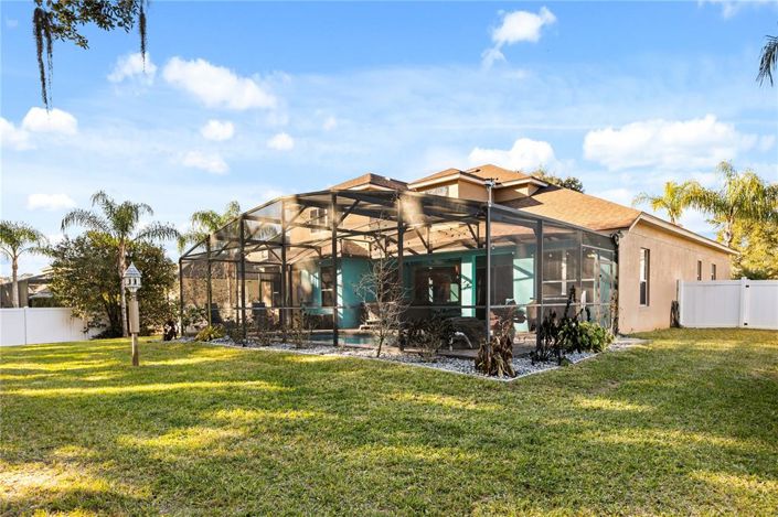 Image No.43-5 Bed House for sale