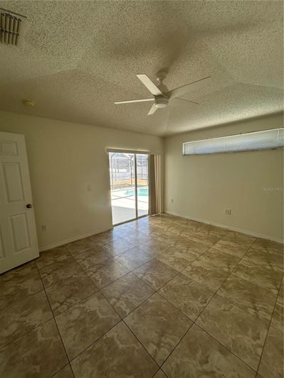 Image No.12-Maison de 4 chambres à vendre à Saint John