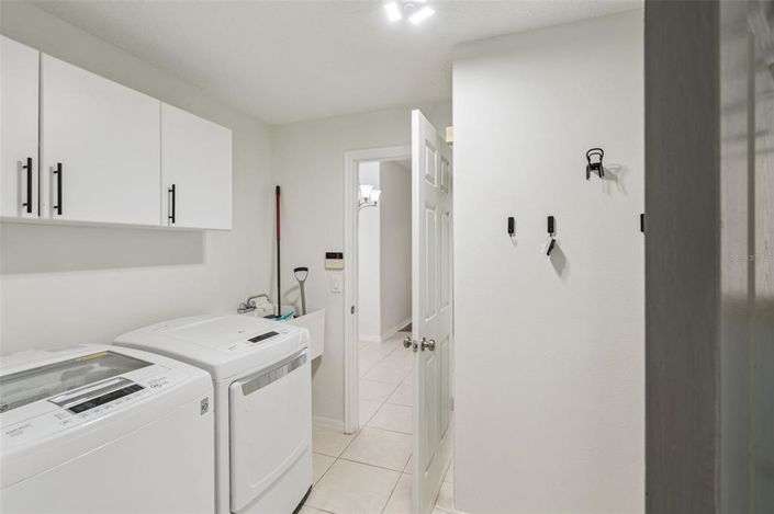 Image No.19-5 Bed House for sale