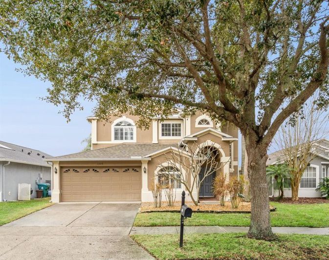 Image No.2-5 Bed House for sale