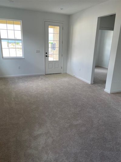 Image No.2-Maison de 5 chambres à vendre à Saint John