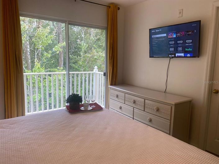 Image No.10-3 Bed Townhouse for sale