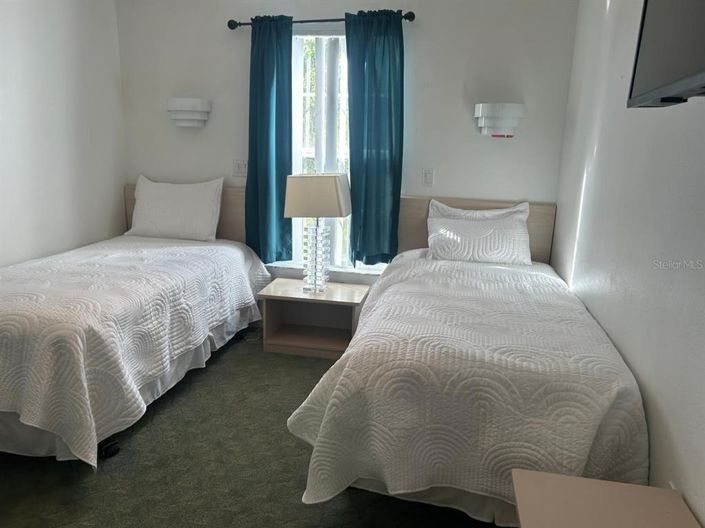 Image No.14-3 Bed Townhouse for sale