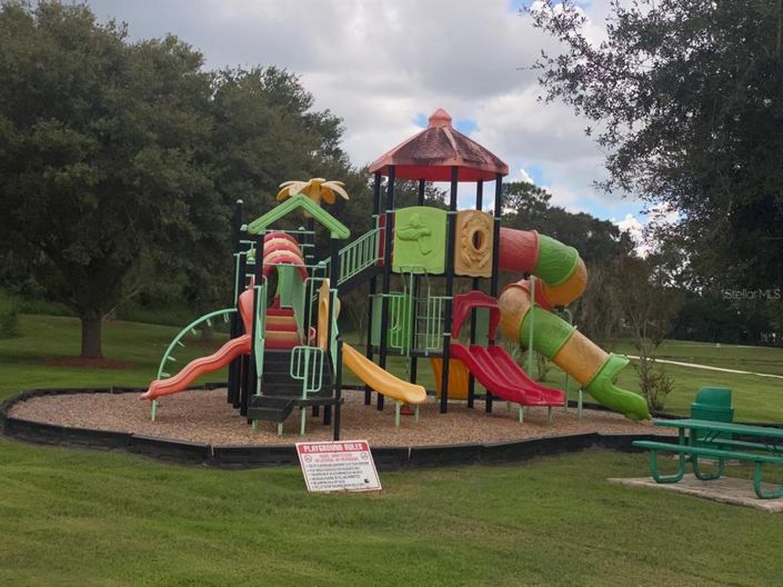 Image No.46-3 Bed Townhouse for sale