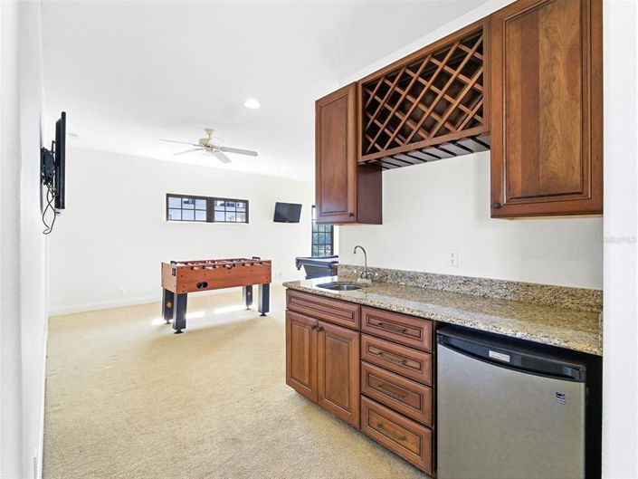 Image No.32-5 Bed House for sale