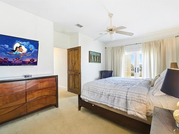 Image No.36-5 Bed House for sale