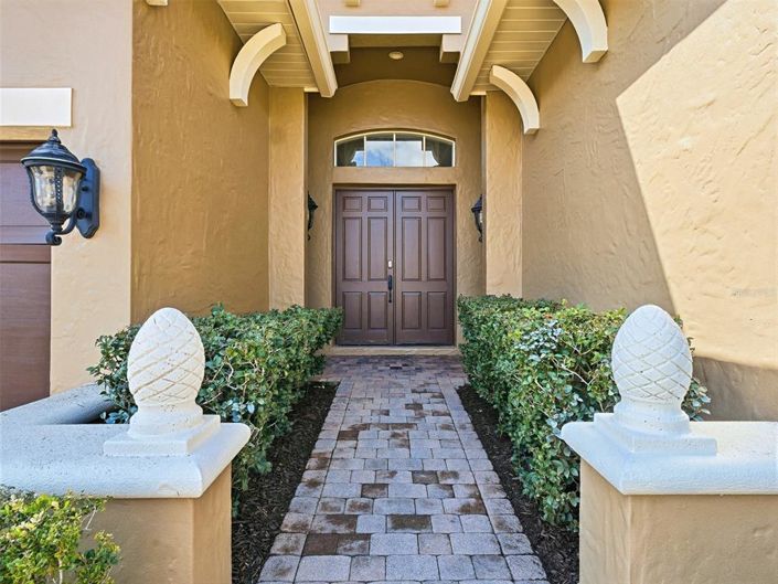 Image No.5-5 Bed House for sale