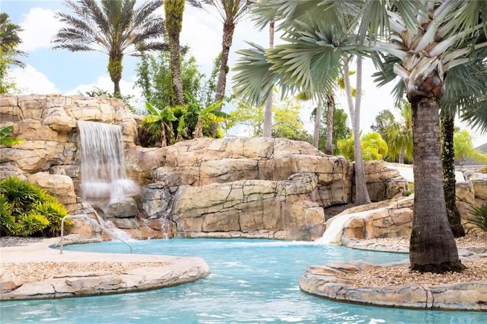 Image No.59-5 Bed House for sale