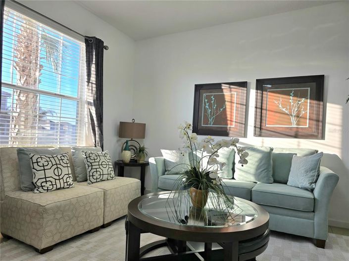 Image No.11-6 Bed House for sale