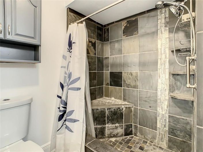 Image No.23-2 Bed House for sale