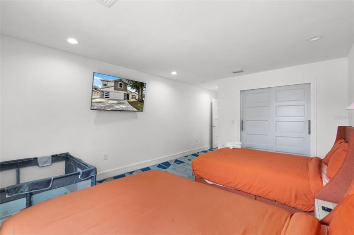 Image No.20-4 Bed House for sale