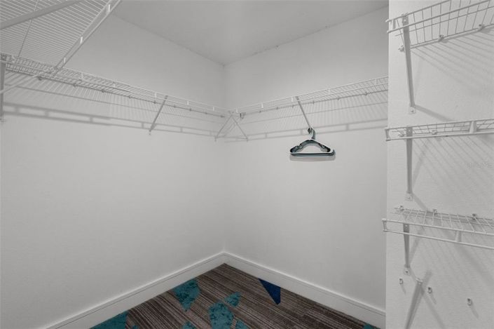 Image No.27-4 Bed House for sale