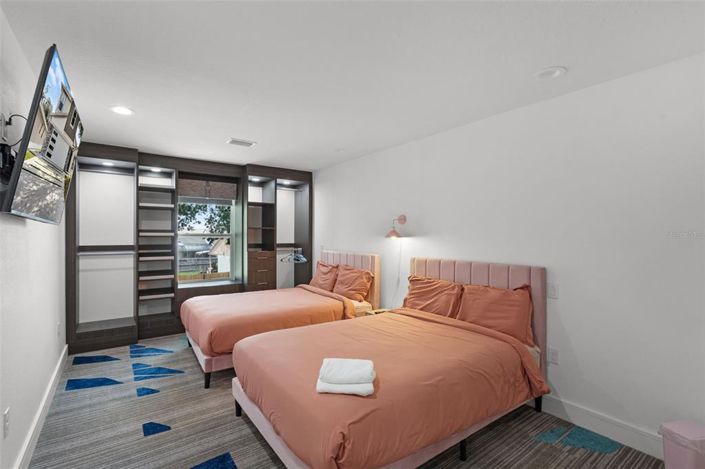 Image No.28-4 Bed House for sale