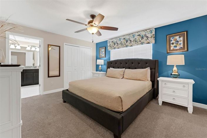 Image No.11-4 Bed Townhouse for sale