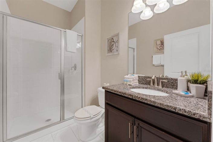 Image No.17-4 Bed Townhouse for sale