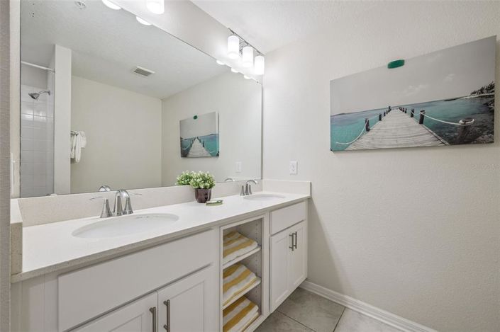 Image No.25-2 Bed Apartment for sale