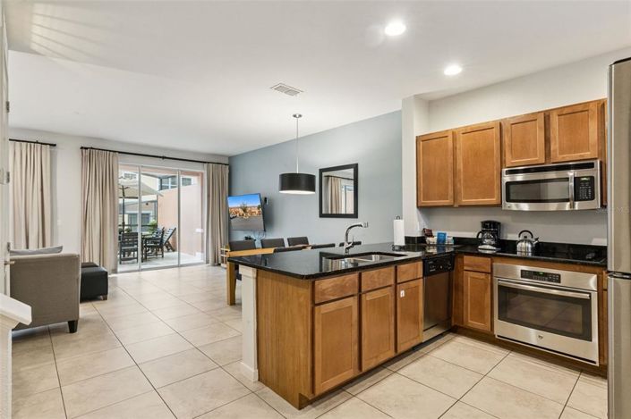 Image No.13-2 Bed Townhouse for sale