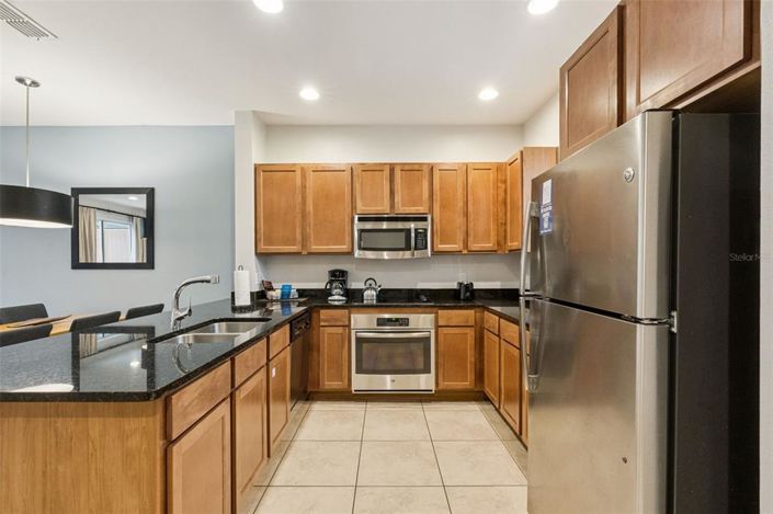 Image No.15-2 Bed Townhouse for sale