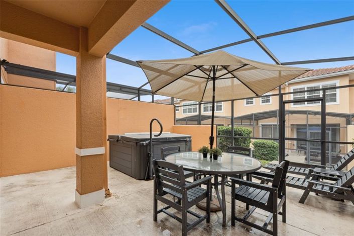 Image No.29-2 Bed Townhouse for sale