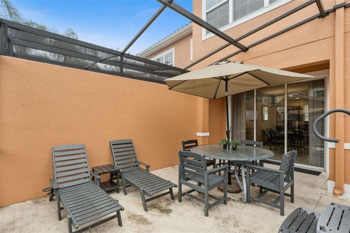 Image No.31-2 Bed Townhouse for sale