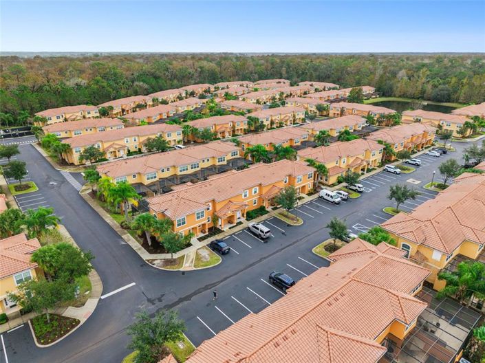 Image No.38-2 Bed Townhouse for sale