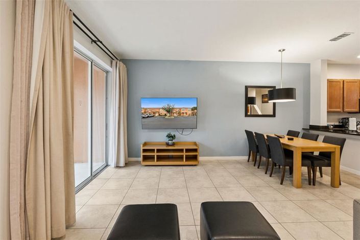 Image No.8-2 Bed Townhouse for sale