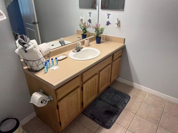 Image No.19-1 Bed Apartment for sale