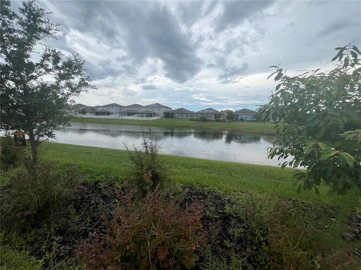 Image No.19-4 Bed House for sale