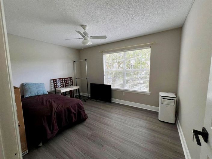 Image No.17-3 Bed Apartment for sale