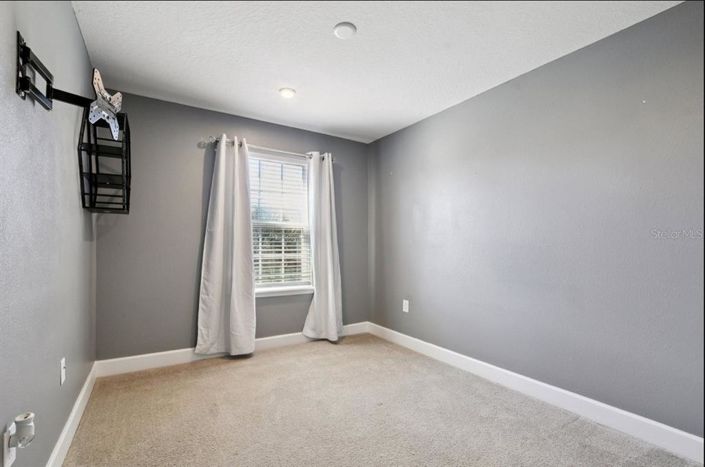 Image No.24-3 Bed Townhouse for sale