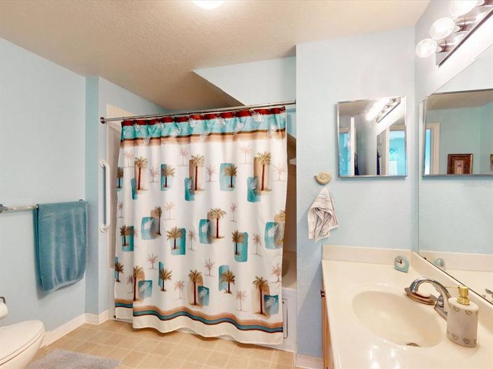 Image No.13-3 Bed Apartment for sale